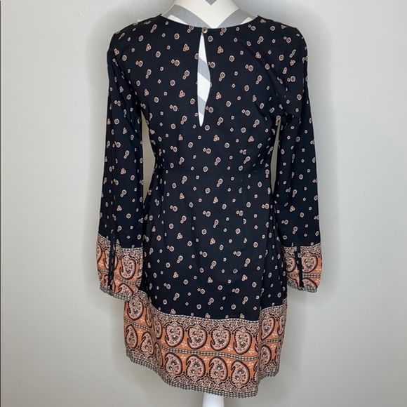 Abercrombie & Fitch Black and Orange Long Sleeve Dress - Picture 2 of 8